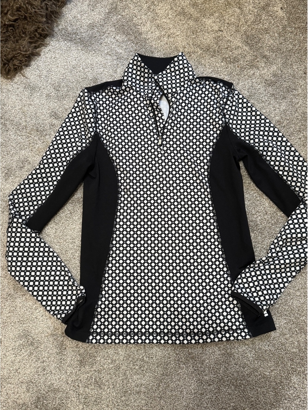 Lands' End Sport Women's Small Black and White Geometric Long Sleeve Polo Shirt